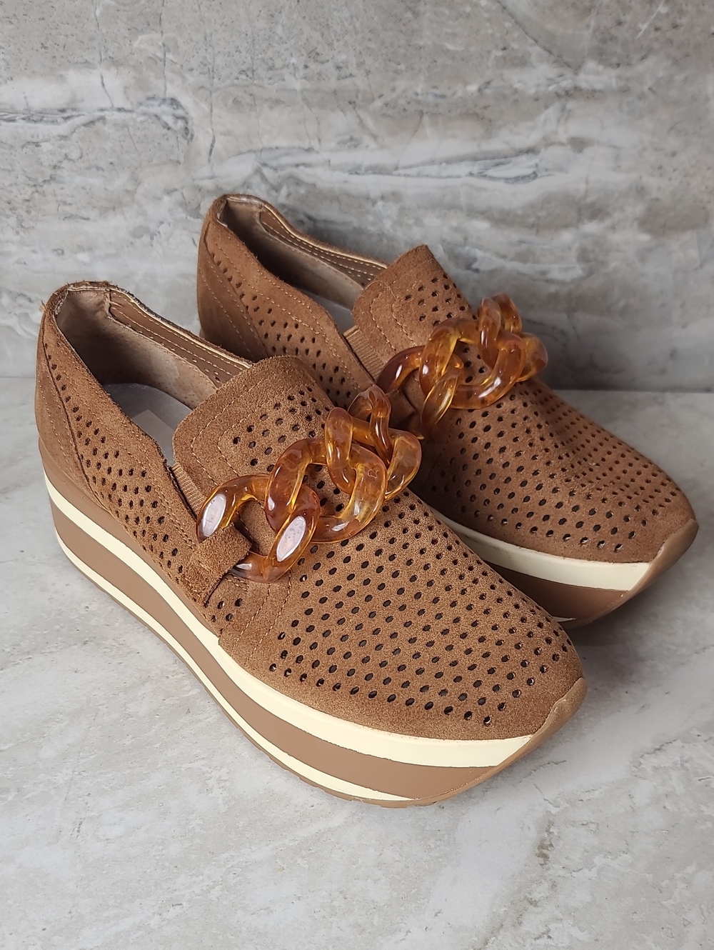 Dolce Vita JHENEE Brown Suede Leather Platform Chain Accent Slip-On Sneakers 6